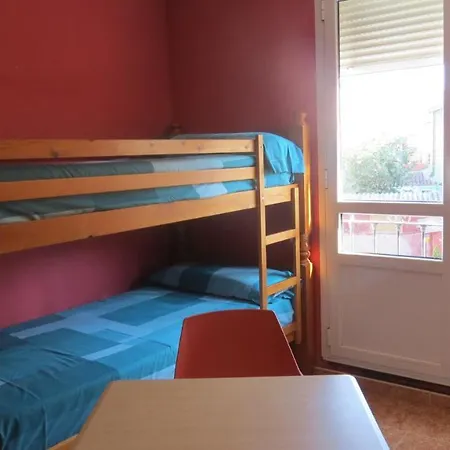 بيت شباب Albergue Turistico Melgar *