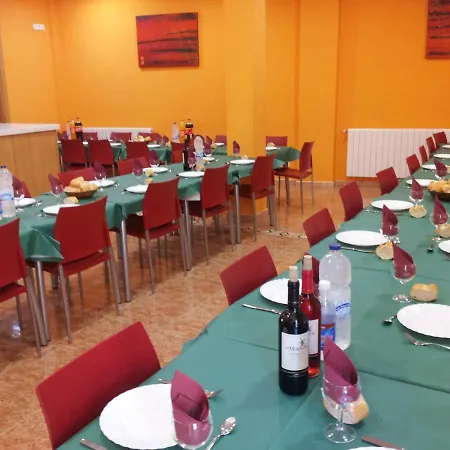 Albergue Turistico Melgar بيت شباب Melgar de Fernamental