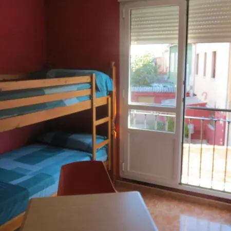 بيت شباب Albergue Turistico Melgar *