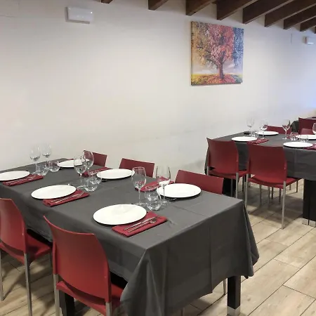 Albergue Turistico Melgar *
